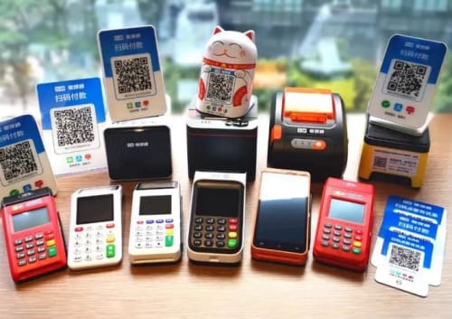 📢POS机刷卡💳手续费大揭秘：如何避免被多扣钱？-第2张图片-西安POS机办理平台